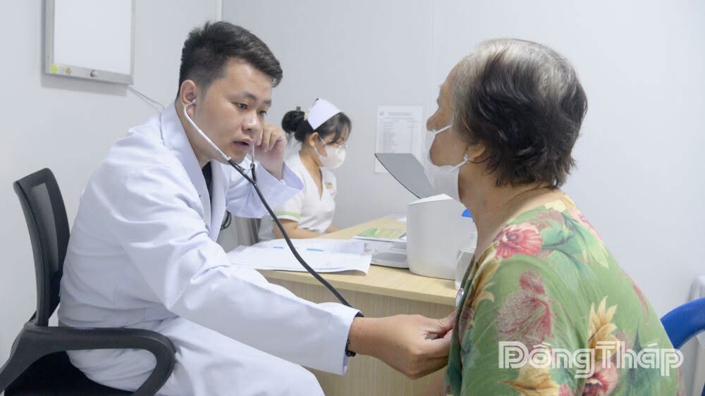 KHÁM, TƯ VẤN SỨC KHỎE MIỄN PHÍ – LAN TỎA YÊU THƯƠNG ĐẾN CỘNG ĐỒNG
